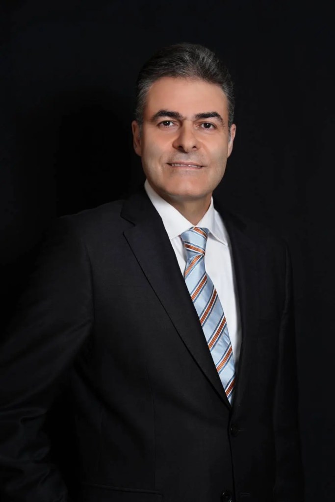 Dr. Majid Pourostad